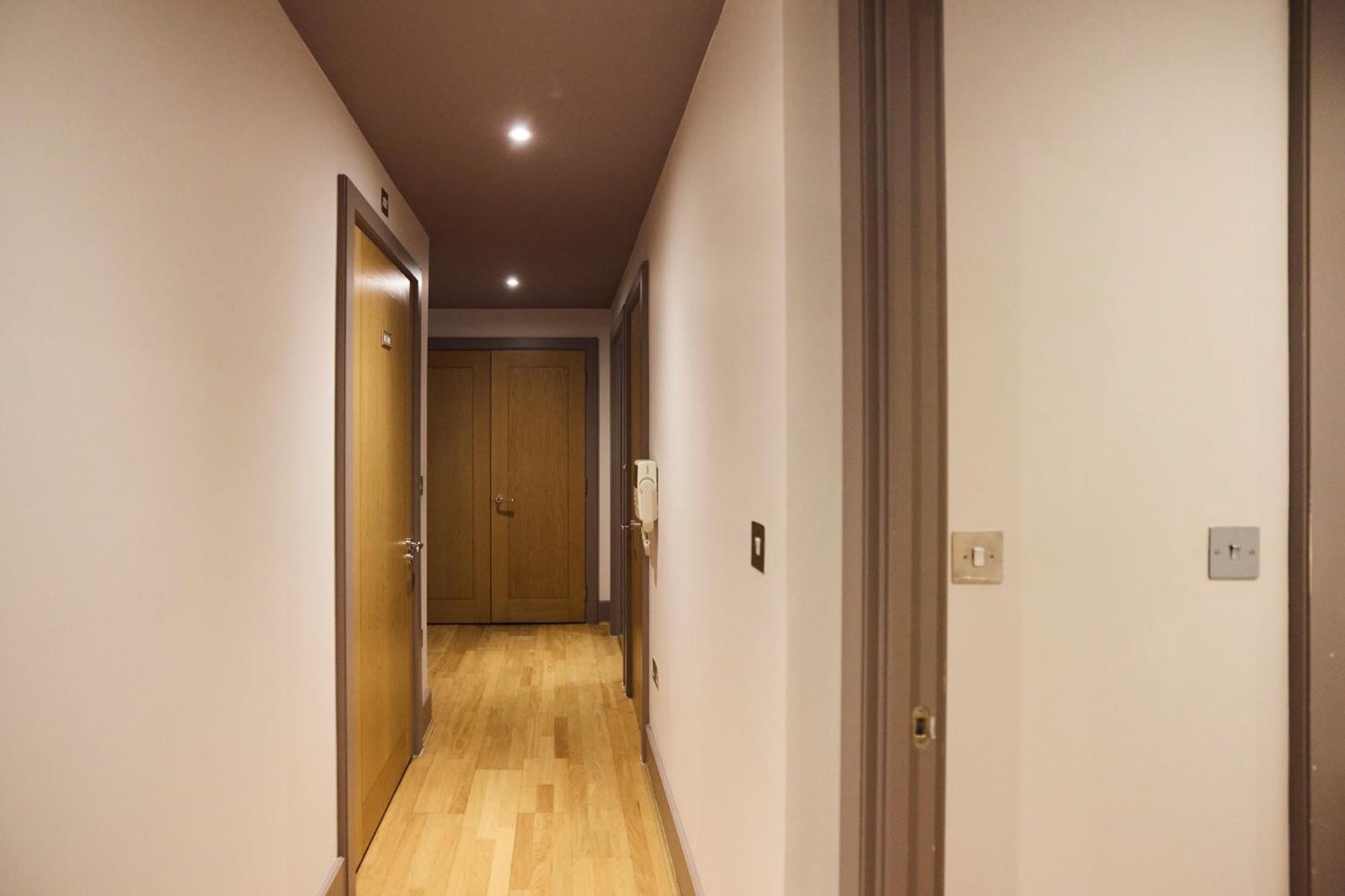 The Vauxhall Hideout - Comfy 2Bdr Flat With Balcony Londres Extérieur photo